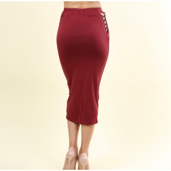Tapered Midi Skirt avail in s,m,lg - Picture 7 of 11